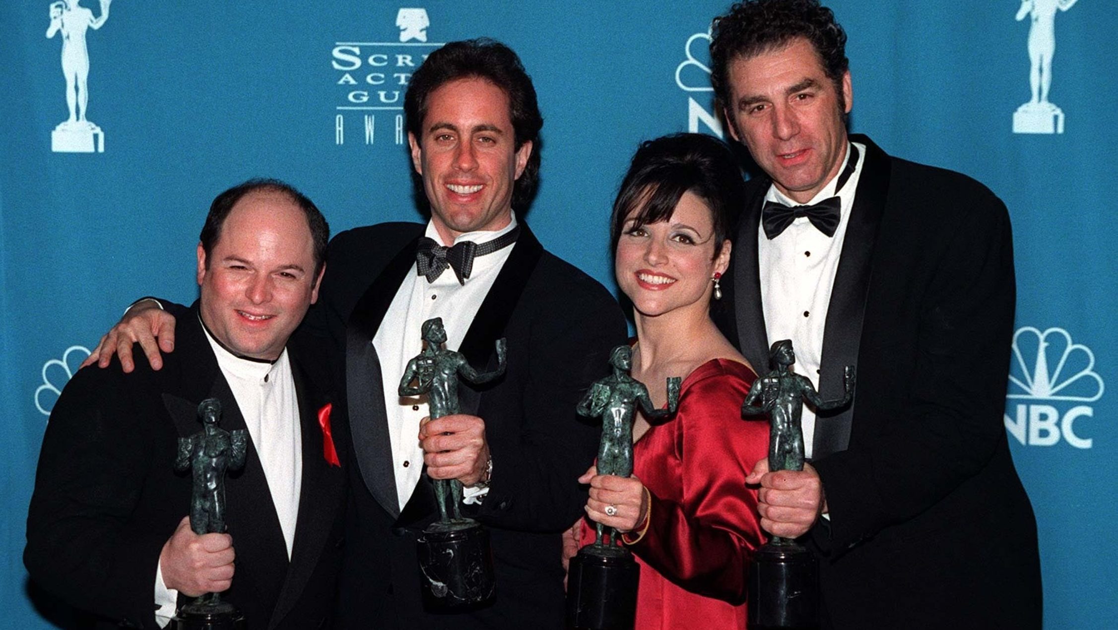 The Seinfeld cast lost control of themselves three times on screen. 